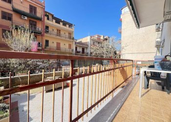 Balcone - Quadrilocale Via Conte Federico
 
198, Palermo - foto 3