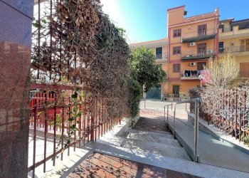 Edificio all\'aperto - Quadrilocale Via Conte Federico
 
198, Palermo - foto 31