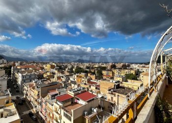 Edificio all\'aperto - Attico Via diego D'Amico
 
53, Bagheria - foto 3