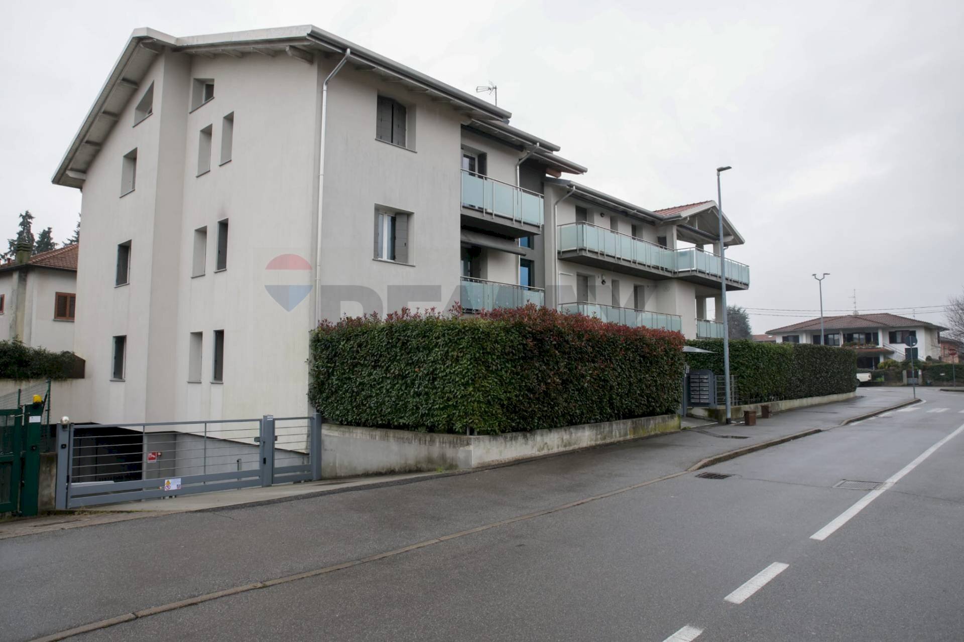 Edificio all\'aperto - Monolocale via Dante
 
15, Cadorago - foto 3