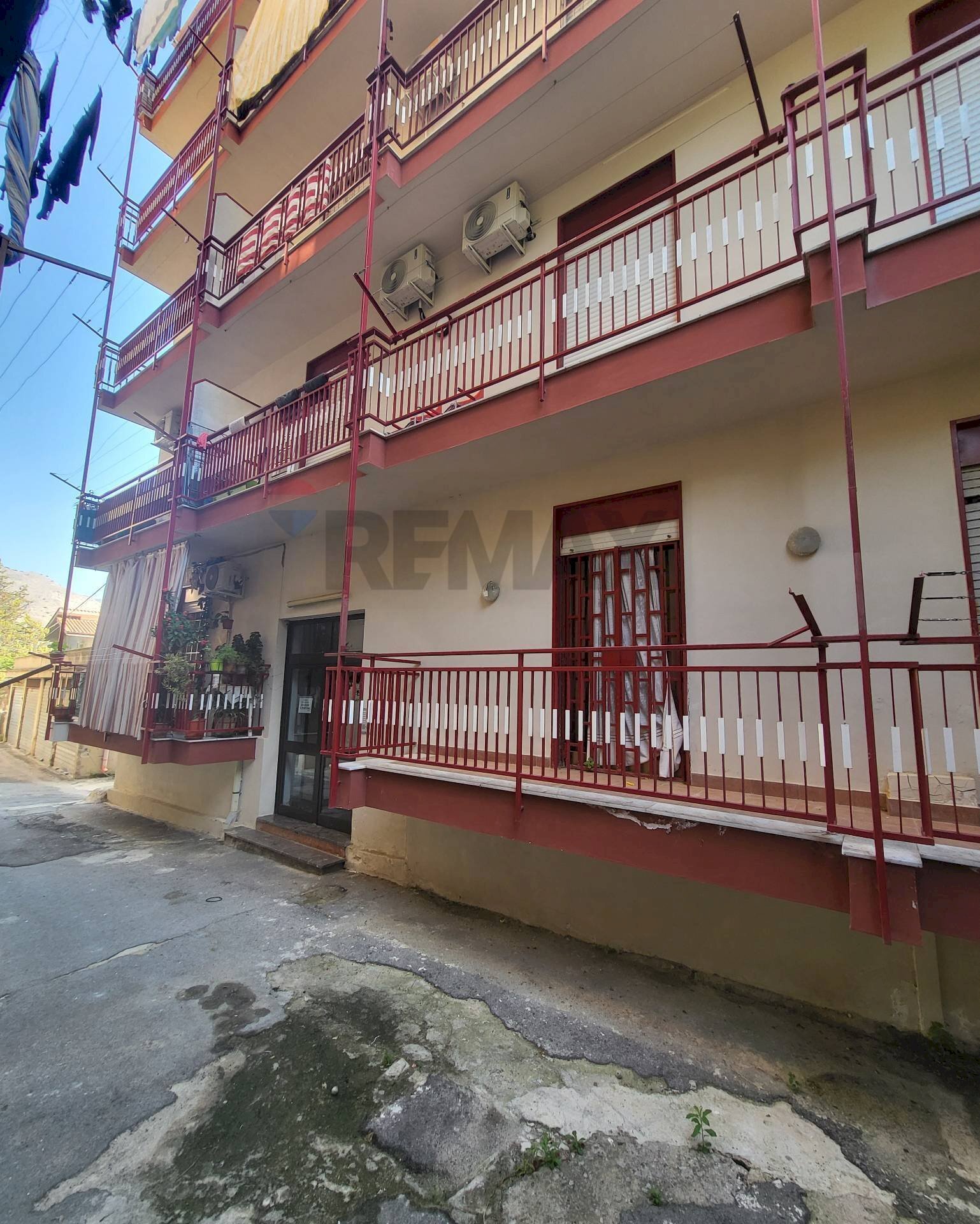 Edificio all\'aperto - Trilocale Via San Isidoro
 
39/a, Palermo - foto 1