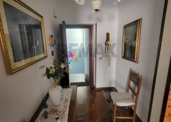 Hall / corridoio - Trilocale Via San Isidoro
 
39/a, Palermo - foto 9