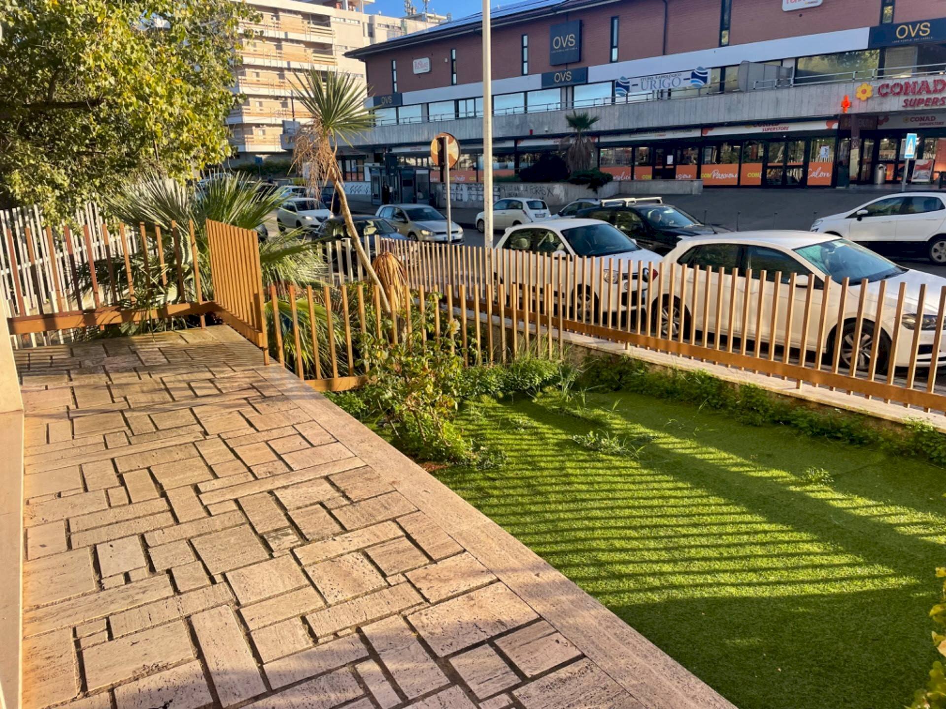 Terrazza - Attività Commerciale Via Antonio Gramsci
 
1, Sassari - foto 1