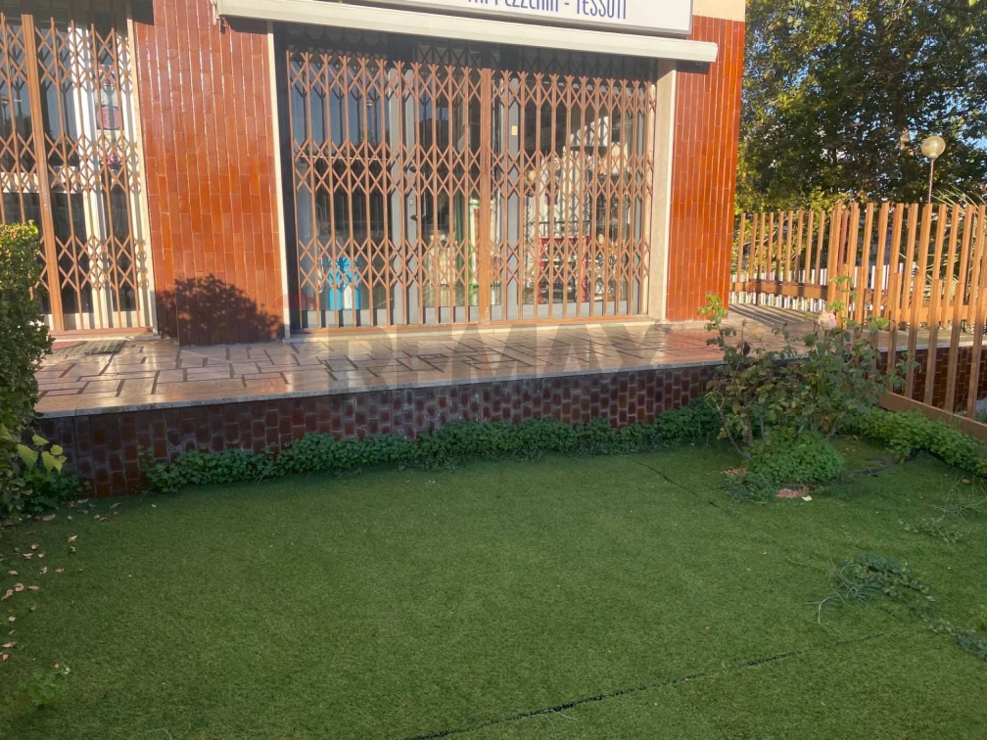 Giardino - Attività Commerciale Via Antonio Gramsci
1, Sassari - foto 2