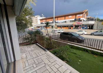 Terrazza - Attività Commerciale Via Antonio Gramsci
 
1, Sassari - foto 5