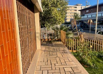 Terrazza - Attività Commerciale Via Antonio Gramsci
 
1, Sassari - foto 7