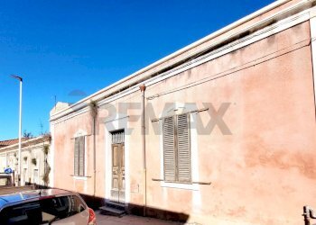 Edificio all\'aperto - Casa semi indipendente Via Pietro Micca
 
48, Sassari - foto 1