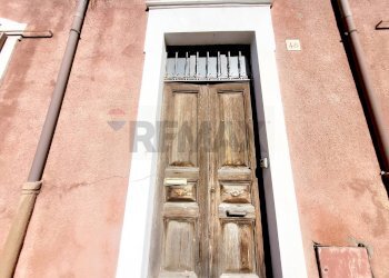 Edificio all\'aperto - Casa semi indipendente Via Pietro Micca
 
48, Sassari - foto 2