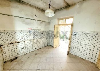 Stanza vuota - Casa semi indipendente Via Pietro Micca
 
48, Sassari - foto 20