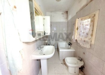 Bagno - Casa semi indipendente Via Pietro Micca
 
48, Sassari - foto 43