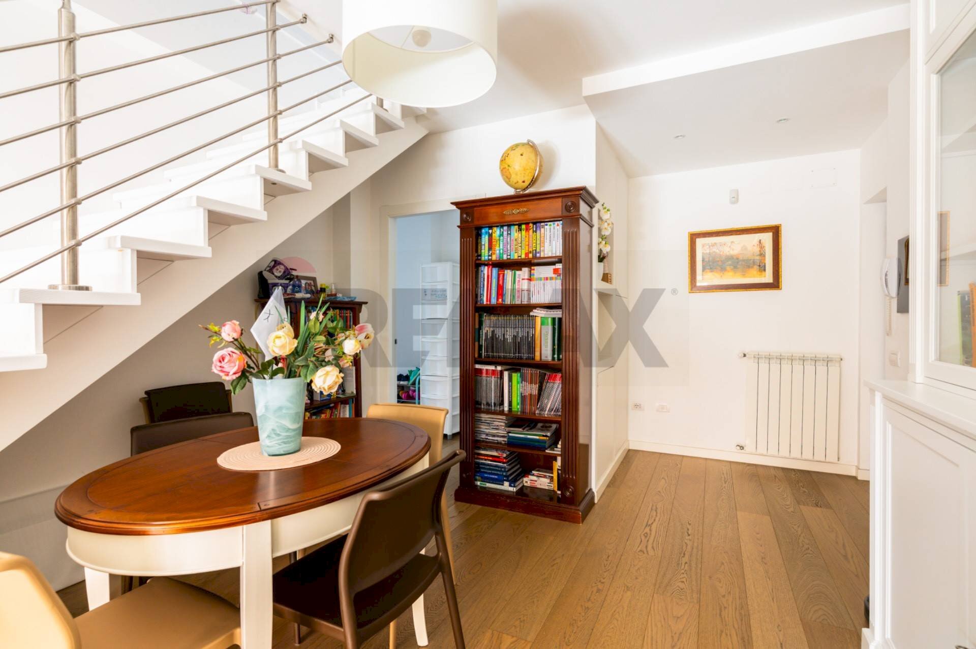 Sala da pranzo - Villa Bifamiliare Via Andrea Cordedda
 
13, Sassari - foto 2