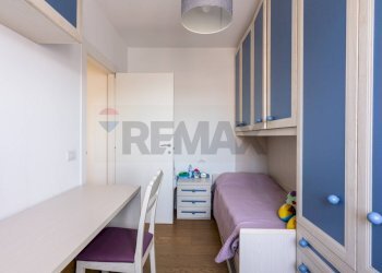 Camera / camera da letto - Villa Bifamiliare Via Andrea Cordedda
 
13, Sassari - foto 17