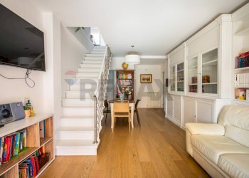 Sala da pranzo - Villa Bifamiliare Via Andrea Cordedda
 
13, Sassari - foto 43