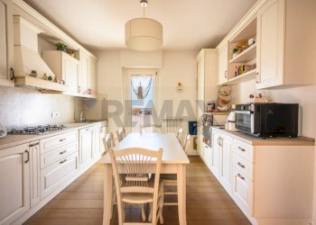 Cucina - Villa Bifamiliare Via Andrea Cordedda
 
13, Sassari - foto 51