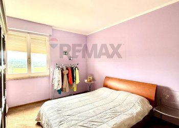 Camera / camera da letto - Quadrilocale via Parigi
 
22, Sassari - foto 17