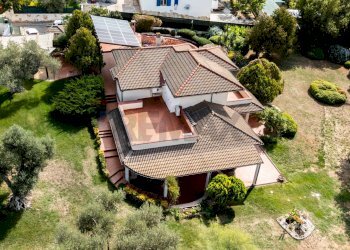 Casa all\'aperto - Villa Crabulazzi
 
44, Sassari - photo 3