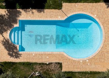 Piscina - Villa Crabulazzi
 
44, Sassari - photo 9