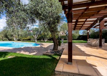 Piscina - Villa Crabulazzi
 
44, Sassari - photo 10