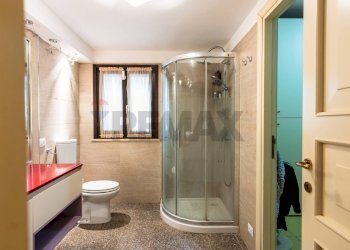 Bagno - Villa Crabulazzi
 
44, Sassari - photo 68