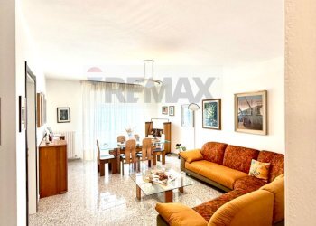 Soggiorno - Casa indipendente Silvio Pellico
 
77, Ittiri - foto 15