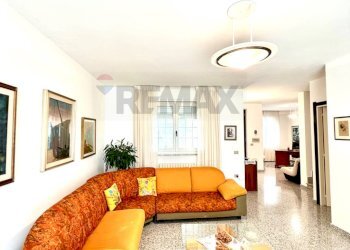 Soggiorno - Casa indipendente Silvio Pellico
 
77, Ittiri - foto 18