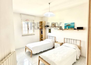 Camera / camera da letto - Casa indipendente Silvio Pellico
 
77, Ittiri - foto 26