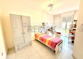 Camera / camera da letto - Casa indipendente Silvio Pellico
 
77, Ittiri - foto 32