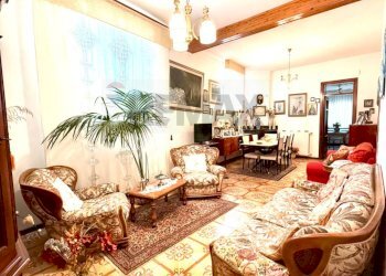 Sala da pranzo - Appartamento Corso Vittorio Emanuele
 
176, Ittiri - foto 4