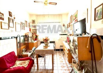 Soggiorno - Appartamento Corso Vittorio Emanuele
 
176, Ittiri - foto 5