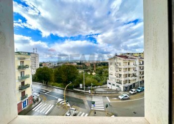 Edificio all\'aperto - Apartment Viale Sicilia
 
1, Sassari - photo 1