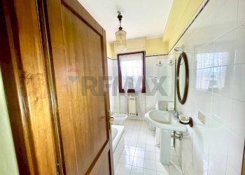 Bagno - Apartment Viale Sicilia
 
1, Sassari - photo 21