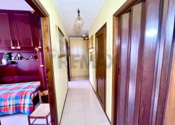 Hall / corridoio - Apartment Viale Sicilia
 
1, Sassari - photo 30