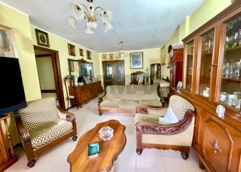 Soggiorno - Apartment Viale Sicilia
 
1, Sassari - photo 38