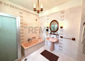 Bagno - Appartamento Viale  Umberto
 
134, Sassari - foto 10