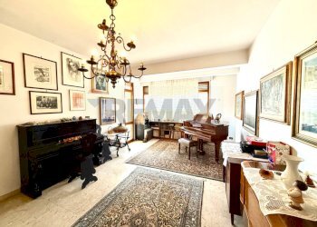 Soggiorno - Appartamento Viale  Umberto
 
134, Sassari - foto 27