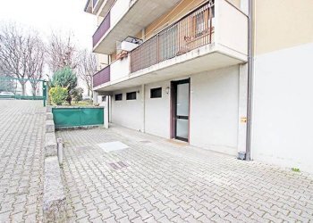 Area di manovra - Magazzino corso italia
 
14, Osio Sotto - foto 13