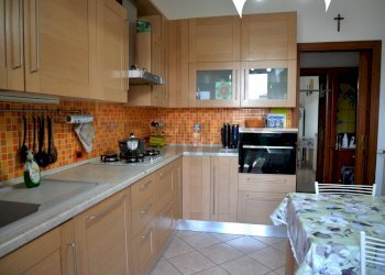 Cucina - Trilocale Capriate San Gervasio - foto 6