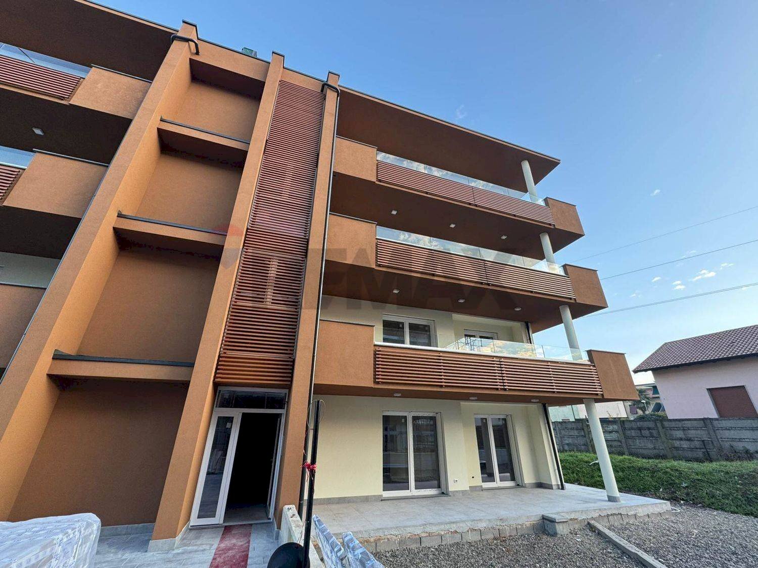 vista - Quadrilocale Papa giovanni XXIII
 
SNC, Trezzo sull'Adda - foto 1