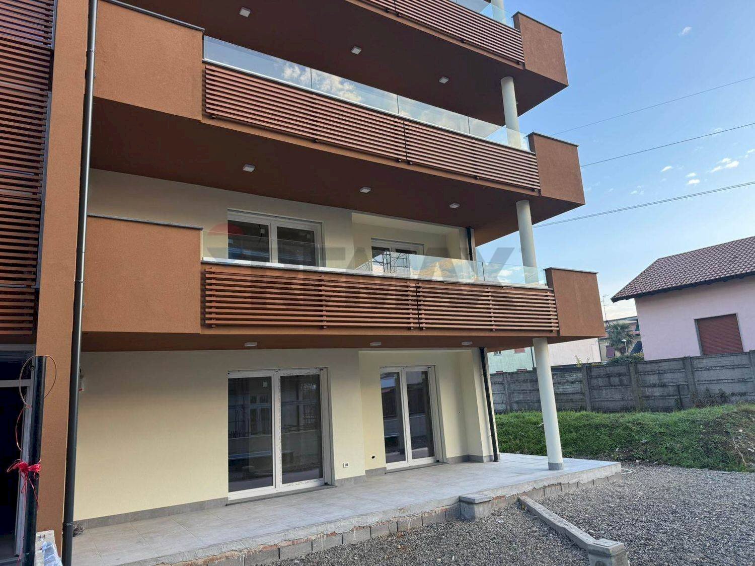 facciata - Quadrilocale Papa giovanni XXIII
 
SNC, Trezzo sull'Adda - foto 2