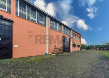 Edificio all\'aperto - Capannone Vimodrone - foto 3