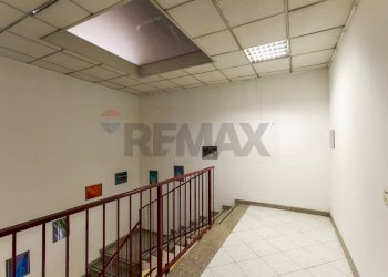 Disimpegno piano primo - Capannone Vimodrone - foto 15