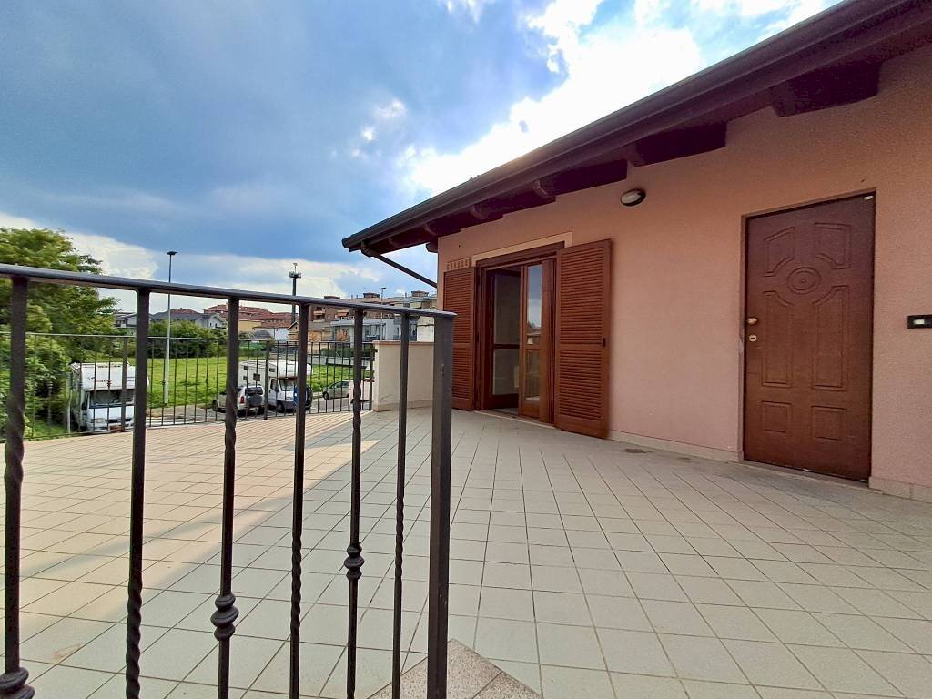 Terrazzo - Bilocale via Zara, 6, Grugliasco - foto 2