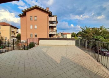 Terrazzo - Bilocale via Zara, 6, Grugliasco - foto 3