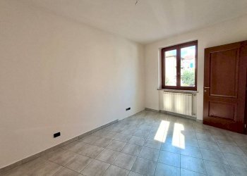 Camera da letto - Bilocale via Zara, 6, Grugliasco - foto 9