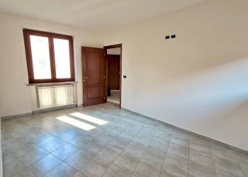 Camera da letto - Bilocale via Zara, 6, Grugliasco - foto 10