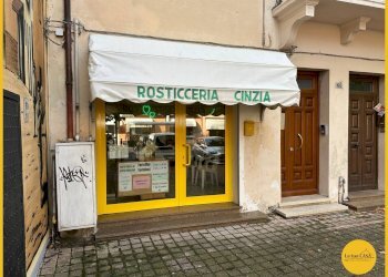 Foto 1 - Locale Commerciale Corso Giuseppe Mazzini
 
193, Molinella - foto 1