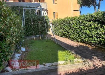 Foto 4 - Quadrilocale Via Dei Mughetti
 
18, Cervia - foto 4