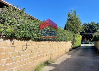 Foto 48 - Villa a Schiera Via Dobbiaco
 
32B, Roma - foto 48