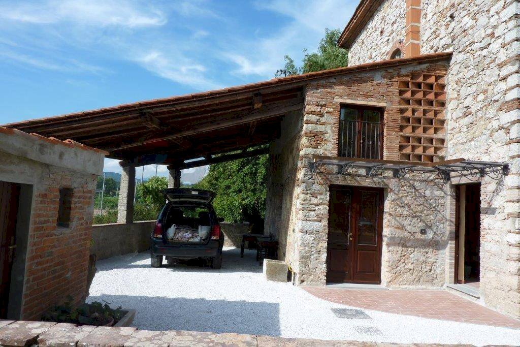 Casa all\'aperto - Casa semi indipendente via di nozzano
 
244, Lucca - foto 2