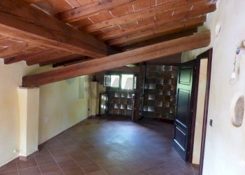 Stanza vuota - Casa semi indipendente via di nozzano
 
244, Lucca - foto 12